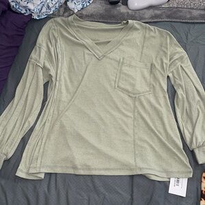 NWT olive M Stretchy shirt V-neck